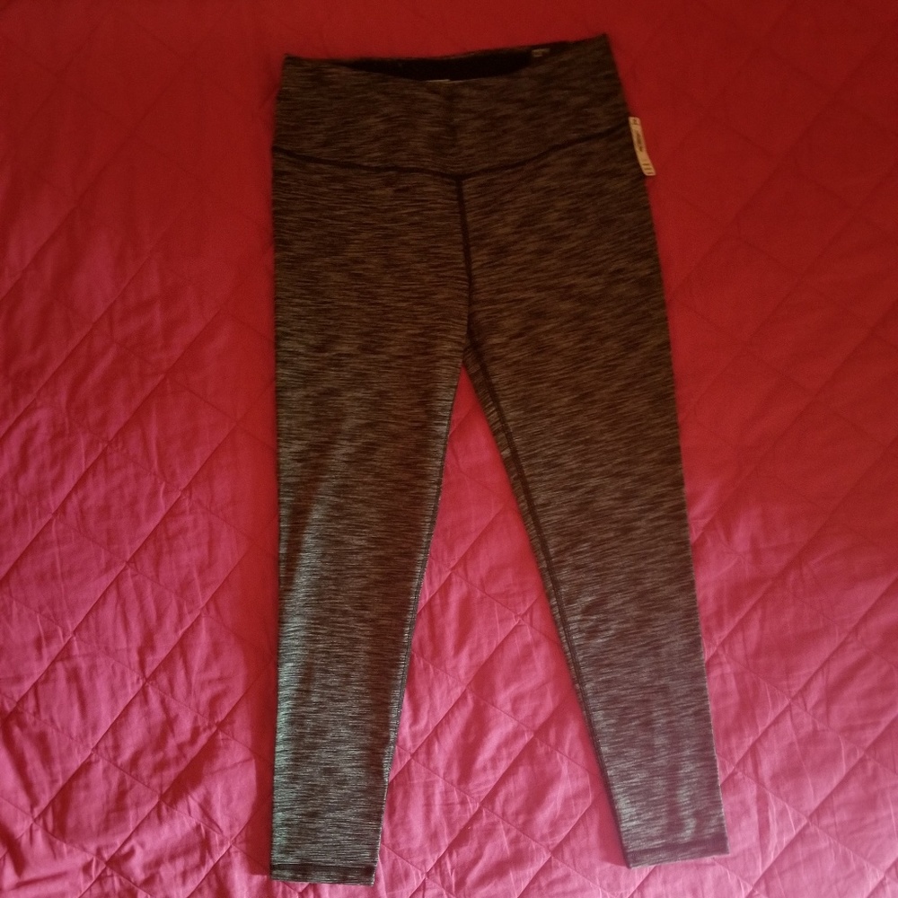 Victoria Secret Sport Knockout Tight L